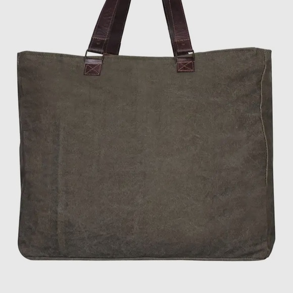 🚨LAST ONE🚨Live Love Travel Canvas Mona B Bicycle Weekender Tote - Picture 4 of 5